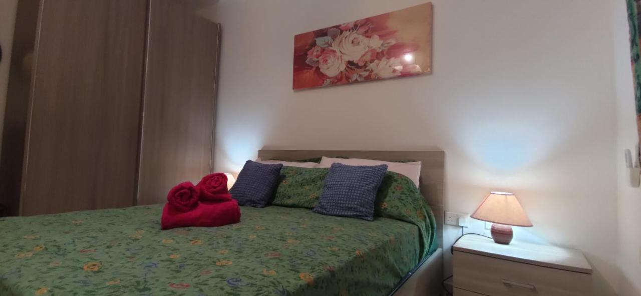 One Bed Room Apartment With Terrace Marsaskala Esterno foto
