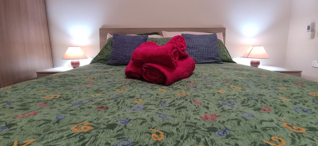 One Bed Room Apartment With Terrace Marsaskala Esterno foto