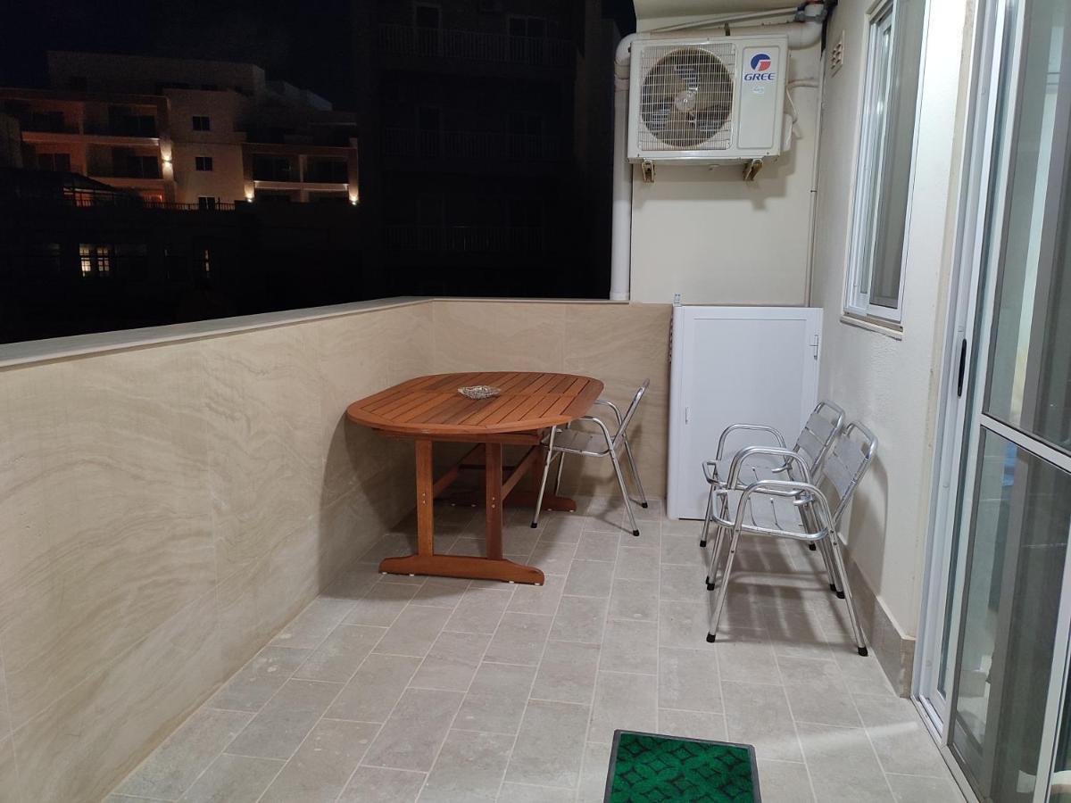 One Bed Room Apartment With Terrace Marsaskala Esterno foto